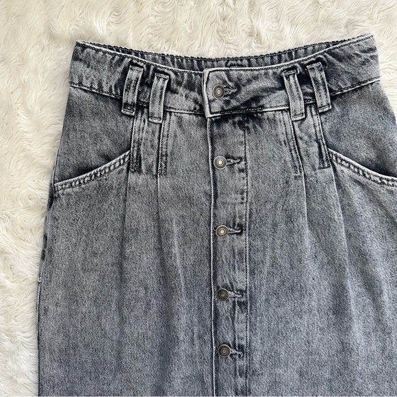 Free People We The Free Skirt Sidney Denim Midi Button Front Black Acid Wash 28 - Picture 5 of 12